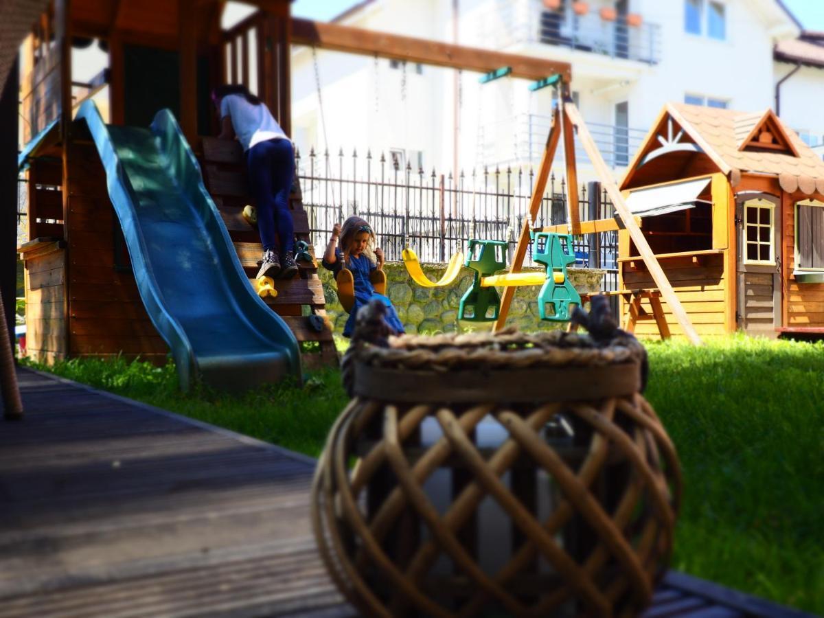Willow&Pillow Apartments Sibiu Exteriör bild