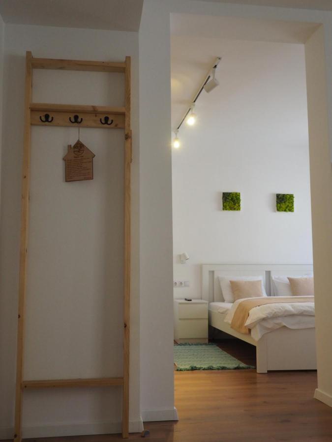 Willow&Pillow Apartments Sibiu Exteriör bild